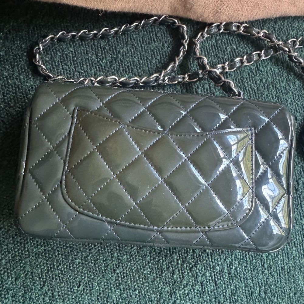 Chanel Rectangle Mini SHW - Picture 9 of 12